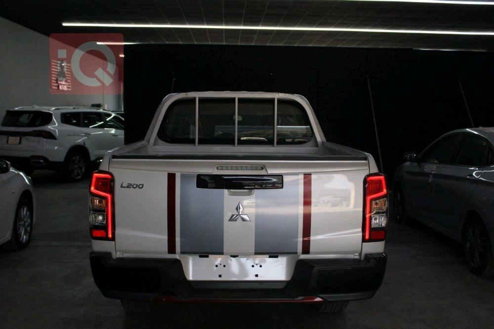ميتسوبيشي L200